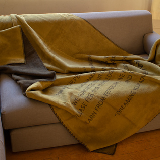 新品未開封 NANGA ナンガ コットンブランケット シングル ベージュカーキ フリースブランケット／NANGA（ナンガ）｜愛着を持ってずっと使いたい