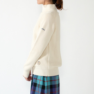 MILK S、身長162cm