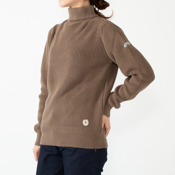 CAFE S、身長162cm