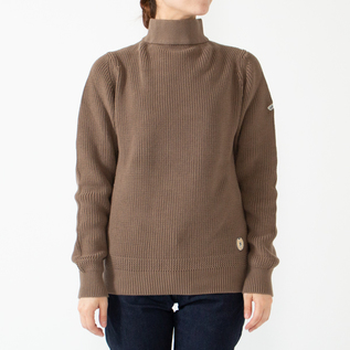 CAFE S、身長162cm