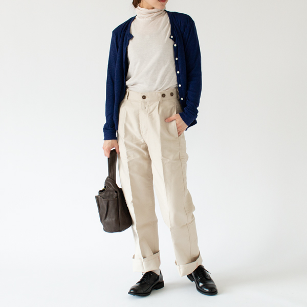 身長162cm・白磁