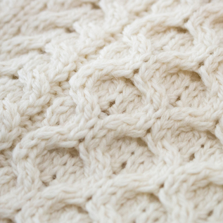 メリノウール ケーブルセーター／aran woollen mills（アランウーレン