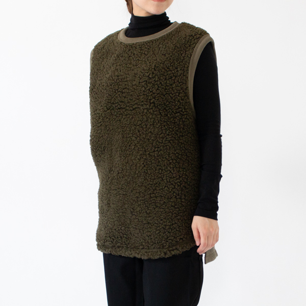 Khaki/S、モデル身長：162cm