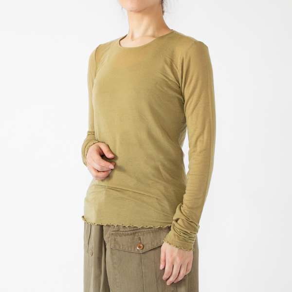 身長162cm(MUSTARD)