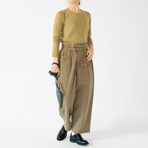 身長162cm(MUSTARD)