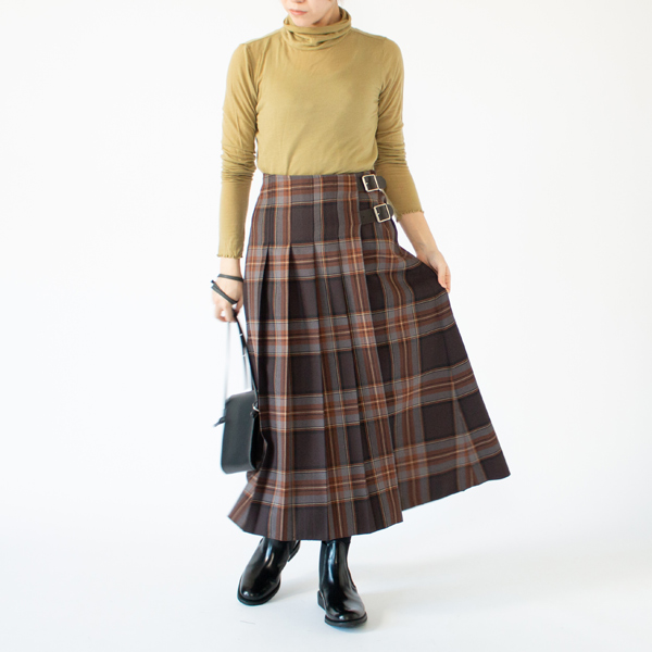 身長162cm(MUSTARD)