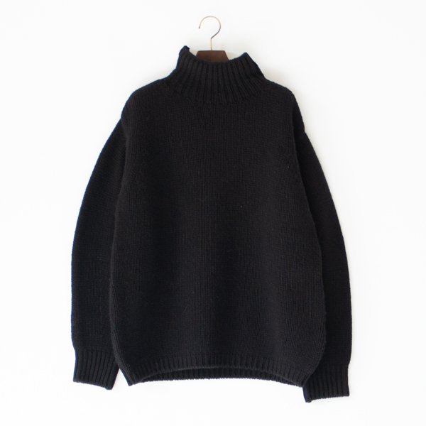 モンゴリアンウール タートルネックセーター(ブラック)