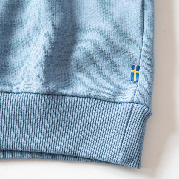 スウェーデン国旗のタグ付き(DAWN BLUE M)