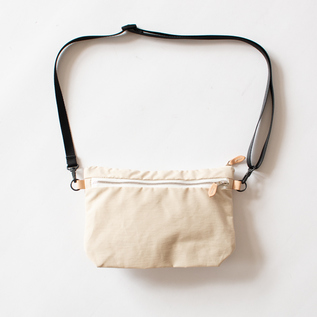 別注】ショルダーバッグ W ZIP SHOULDER M LIGHT BEIGE／STANDARD