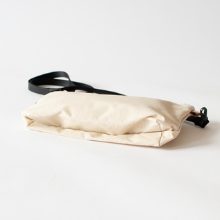 別注】ショルダーバッグ W ZIP SHOULDER M LIGHT BEIGE／STANDARD