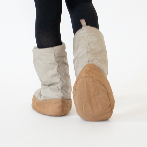 着用イメージ(BEIGE)