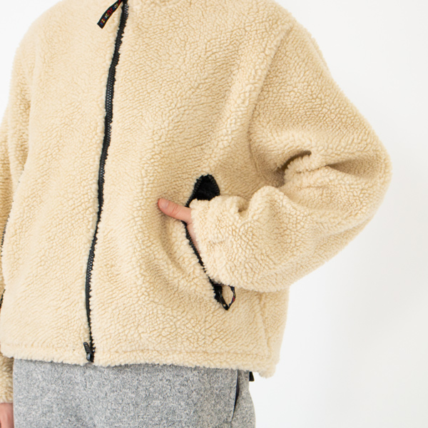 両サイドポケット付 両サイドポケット付