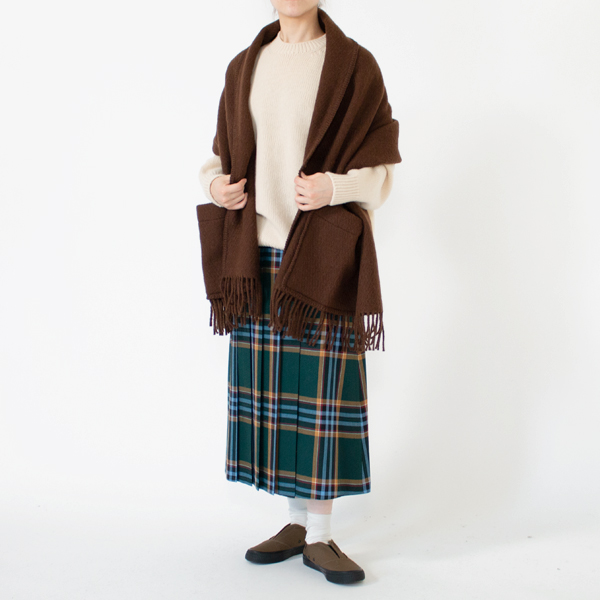 ポケットショール(CHOCOLATE) モデル身長:162cm ポケットショール(CHOCOLATE) モデル身長:162cm