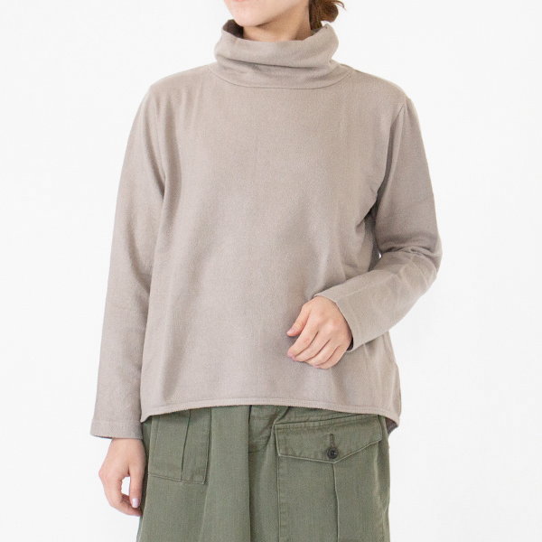 身長162cm(FLAX BEIGE)