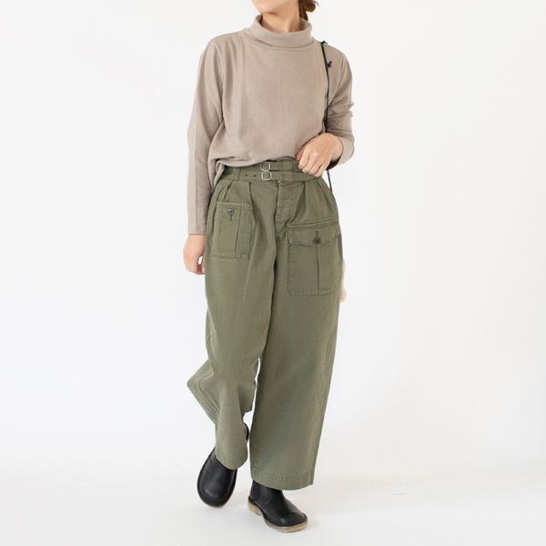 身長162cm(FLAX BEIGE)
