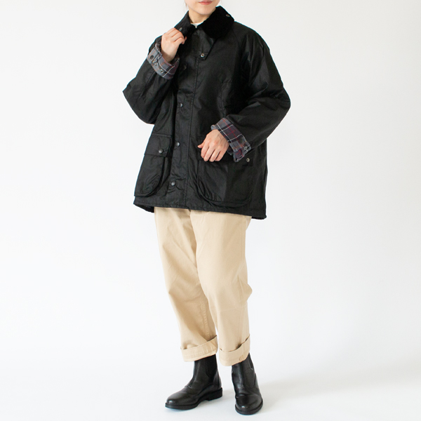 BLACK 36、身長：162cm