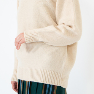 ソフトラムウールニット 別注IVORY／YONETOMI NEW BASIC（ヨネトミ