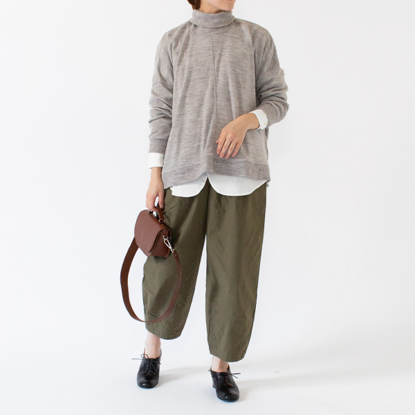 身長：162cm(KHAKI)