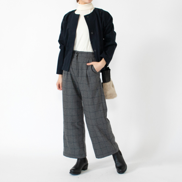 身長：162cm(NAVY)