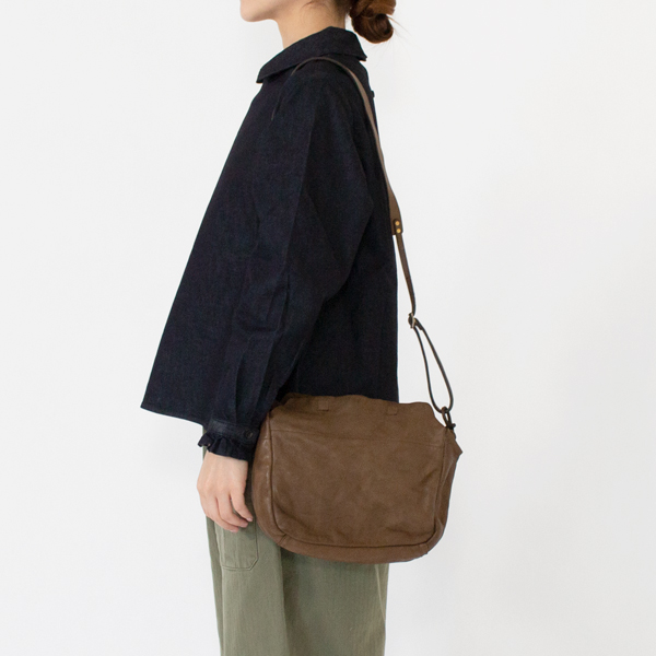 レザーショルダーバッグ JASU(OLIVE)