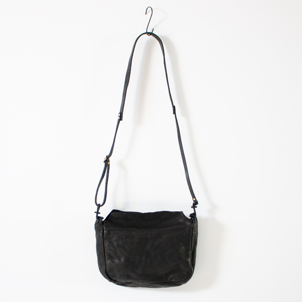 レザーショルダーバッグ JASU(CHARCOAL BLACK)