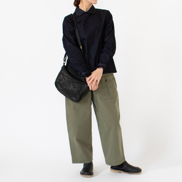 レザーショルダーバッグ JASU(CHARCOAL BLACK)