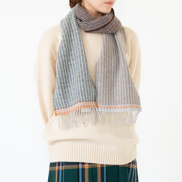 メリノラムズウールマフラー CHATHAM(NEUTRAL/グレー)
