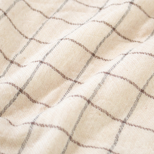 表は肌に良いガーゼ生地 表は肌に良いガーゼ生地