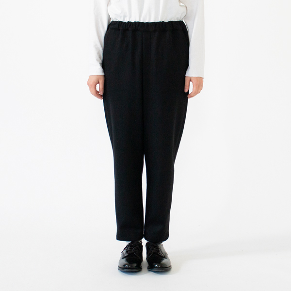 BLACK 38（身長：162cm）