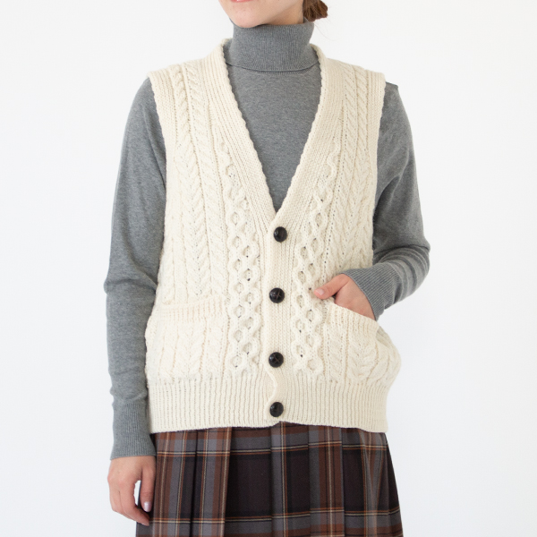 ウーステッドウールベスト（WHITE）身長162cm