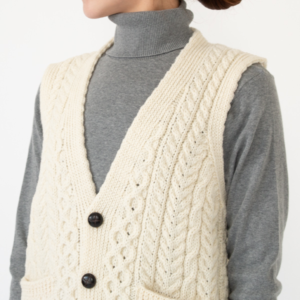 ウーステッドウールベスト（WHITE）身長162cm