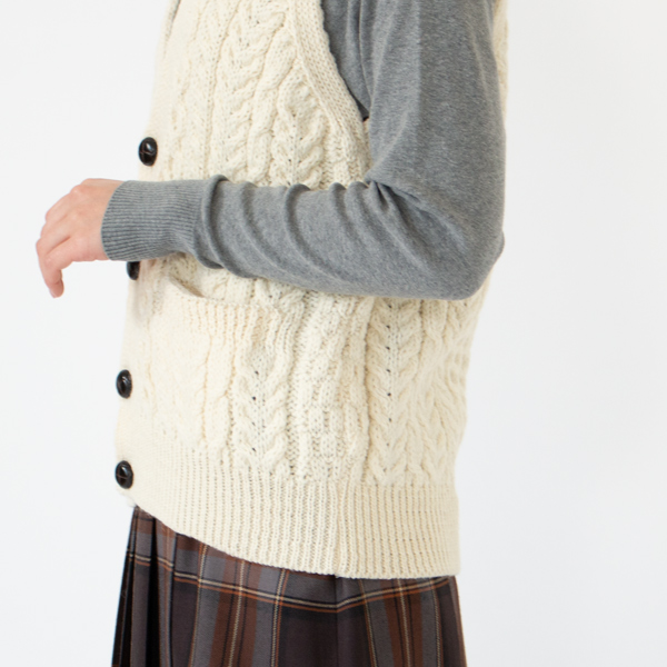 ウーステッドウールベスト（WHITE）身長162cm