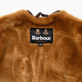ユニセックス インナーベスト FUR LINER／BARBOUR（バブアー）｜愛着を