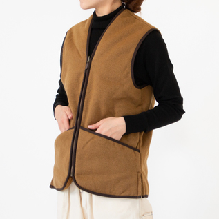 ユニセックス インナーベスト FUR LINER／BARBOUR（バブアー）｜愛着を