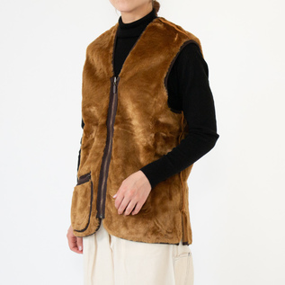 ユニセックス インナーベスト FUR LINER／BARBOUR（バブアー