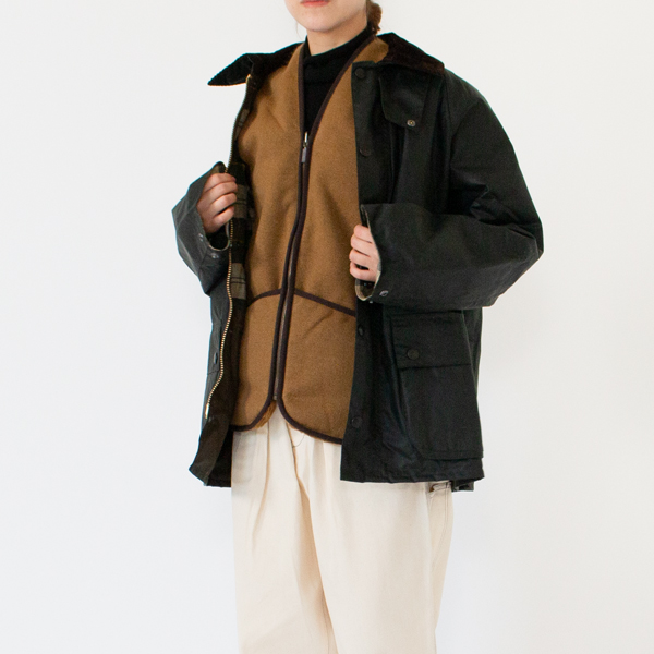 Barbourのジャケットのインナーとして