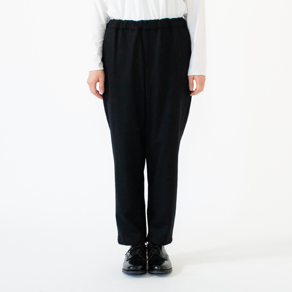 BLACK 40（身長：162cm）