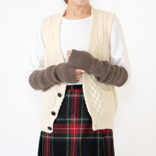 カシミヤロングアームウォーマー／WILLIAM BRUNTON（ウィリアム