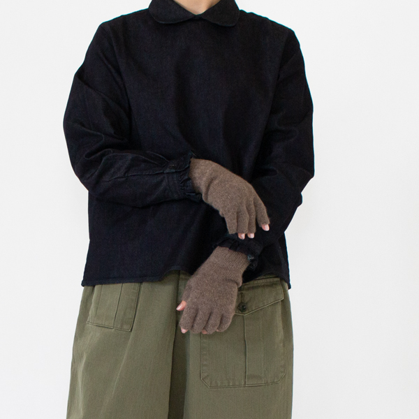 女性着用時(LT BROWN)