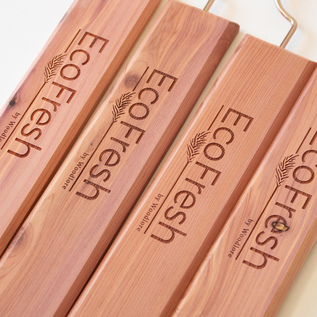 【Made in USA】 Woodlore クラシックシダーハンガーメ4 Made in USA】 Woodlore クラシックシダーハンガーメ4