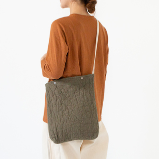 OLIVE、身長:162cm OLIVE、身長:162cm