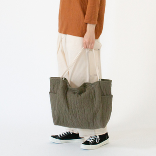 OLIVE、身長:162cm OLIVE、身長:162cm