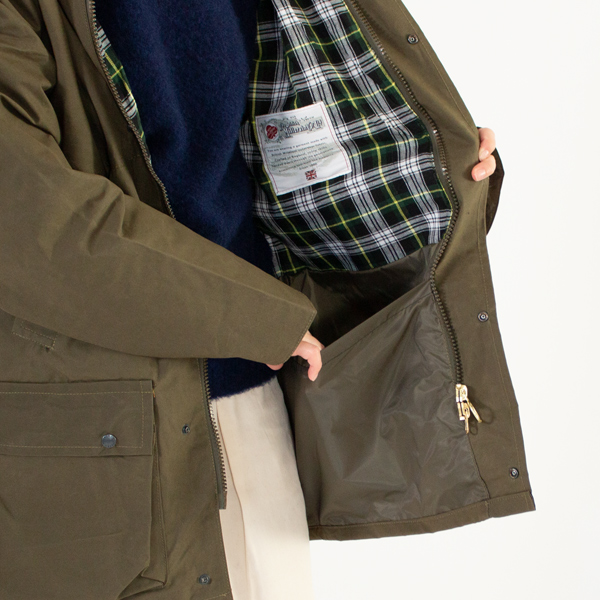 内側にもポケットがあります 内側にもポケットがあります