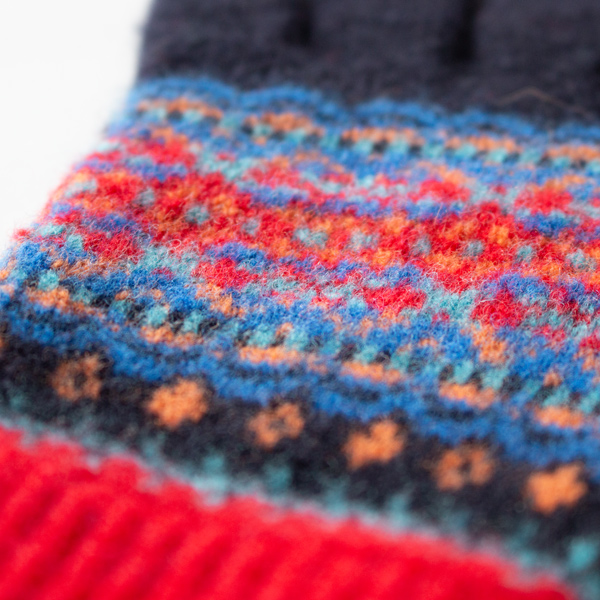 たくさんの色を使うのはERIBEの魅力