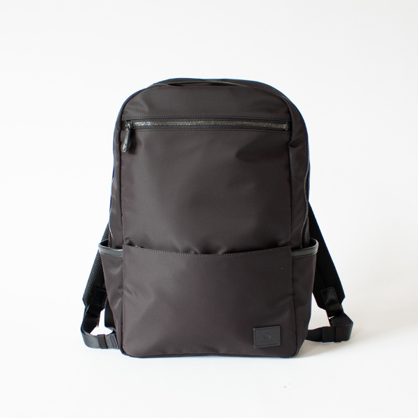 ナイロンツイルデイパック(BLACK)