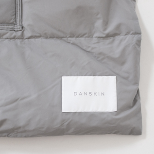 新品○DANSKIN ダンスキン　ダウンストール　大判　アイボリー系　マフラー ダウンストール／DANSKIN(ダンスキン)｜愛着を持ってずっと使いたい