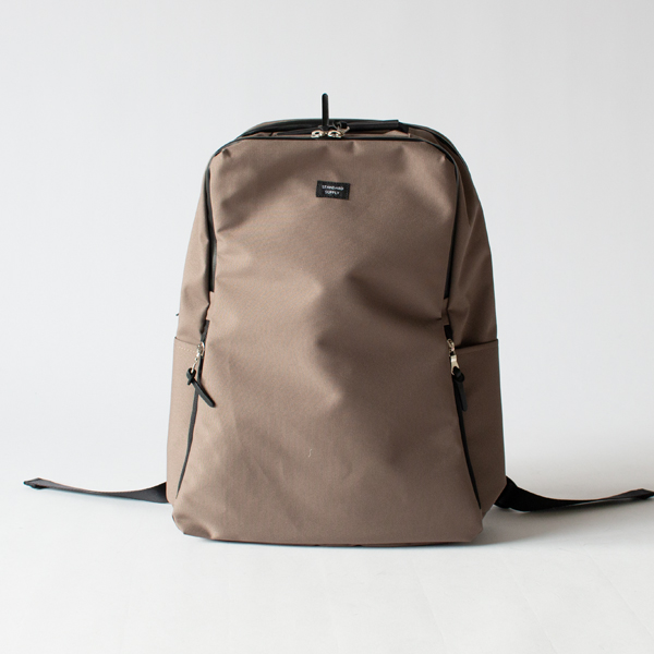 EFFECT SLIM PACK バックパック (BEIGE)