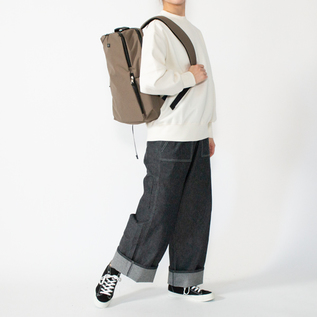 EFFECT SLIM PACK バックパック ／STANDARD SUPPLY（スタンダード