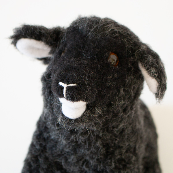 ボアぬいぐるみ SHEEP MINI/MIDI(M/BLACK)