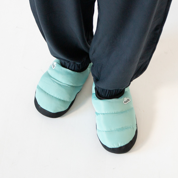 足全体を包み込む柔らかさと暖かさ(Water Green) 足全体を包み込む柔らかさと暖かさ(Water Green)